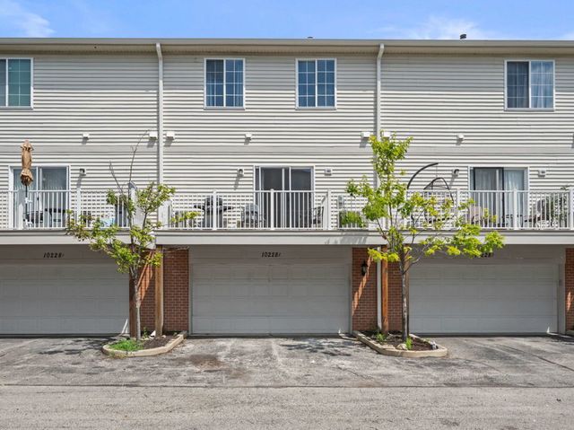10228 Camden Lane E, Bridgeview, IL 60455