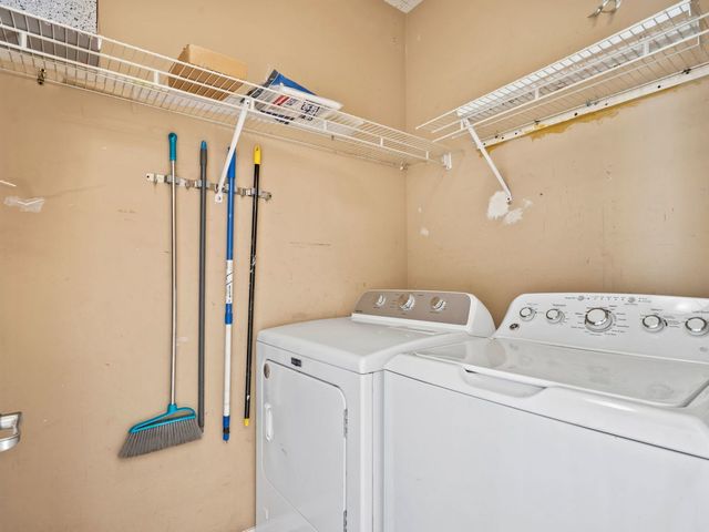 10228 Camden Lane E, Bridgeview, IL 60455