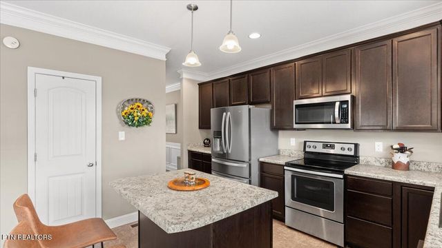 2735 Southwinds Circle, Sevierville, TN 37876