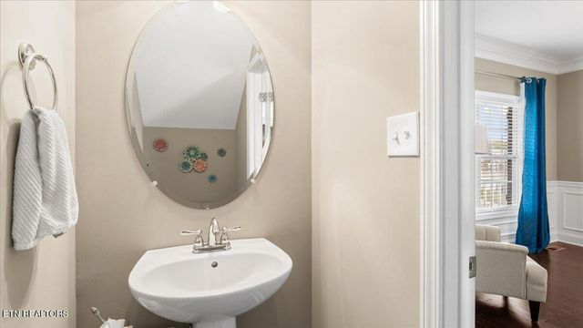 2735 Southwinds Circle, Sevierville, TN 37876