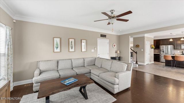 2735 Southwinds Circle, Sevierville, TN 37876