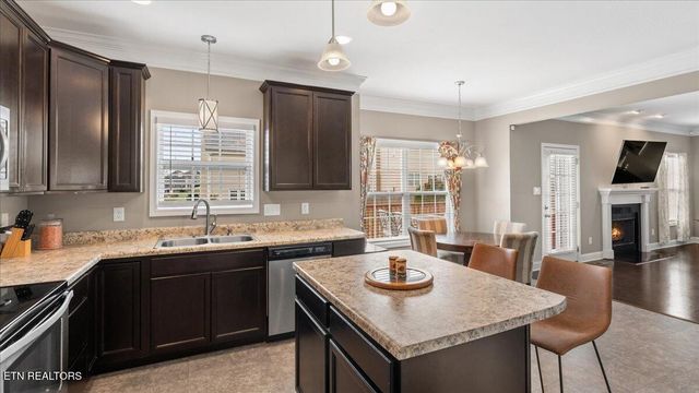 2735 Southwinds Circle, Sevierville, TN 37876