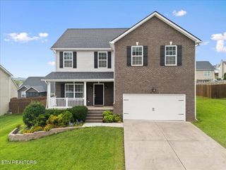 2735 Southwinds Circle, Sevierville, TN 37876