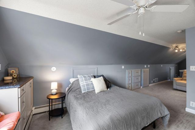 1033 Smith Avenue S, West Saint Paul, MN 55118