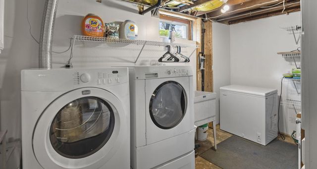1033 Smith Avenue S, West Saint Paul, MN 55118
