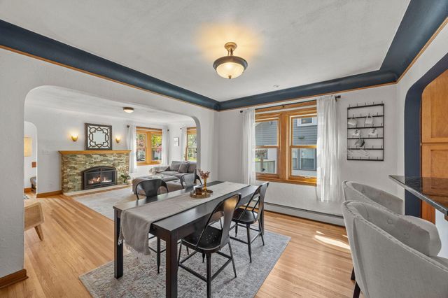 1033 Smith Avenue S, West Saint Paul, MN 55118
