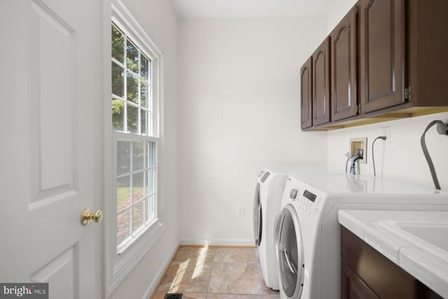 17422 AVENLEIGH DR, Ashton, MD 20861