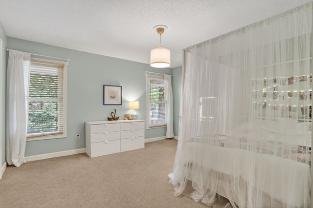 7406 OAK RUN DR, Germantown, TN 38138