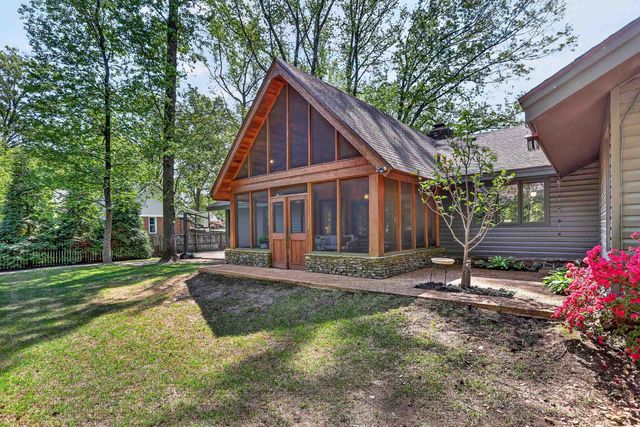 7406 OAK RUN DR, Germantown, TN 38138