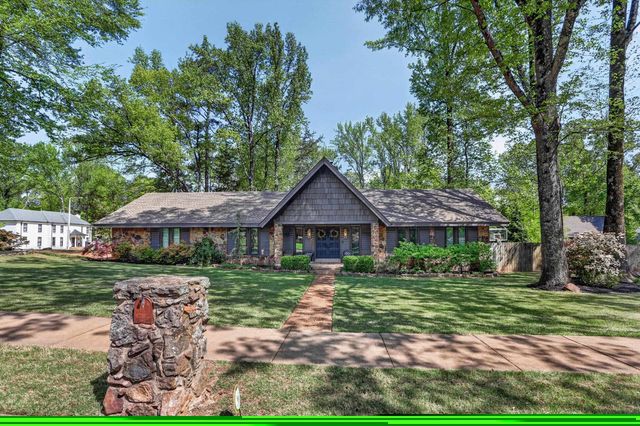 7406 OAK RUN DR, Germantown, TN 38138