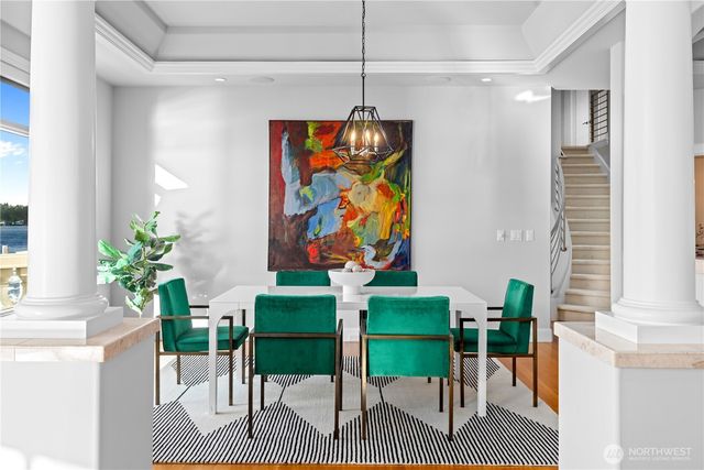 2819 E Lake Sammamish Parkway NE, Sammamish, WA 98074