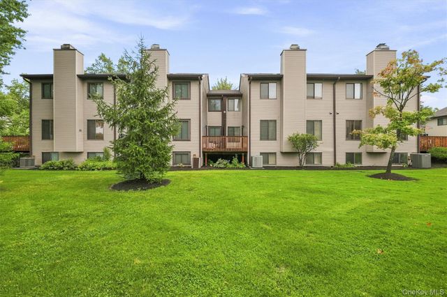 6 Ryan Court, Nanuet, NY 10954