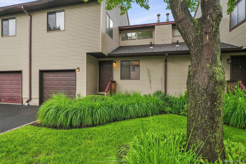 6 Ryan Court, Nanuet, NY 10954 — photo 2