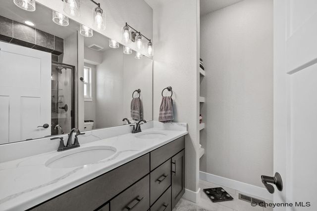 7615 THREE HEARTS TR, Cheyenne, WY 82001