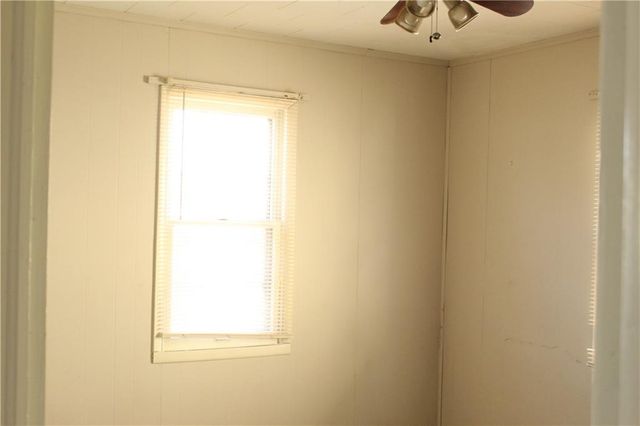 3014 Dirr Avenue, Parsons, KS 67357