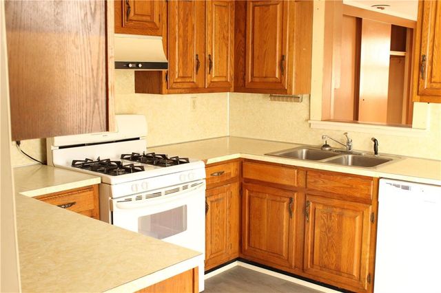 3014 Dirr Avenue, Parsons, KS 67357