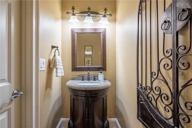 1176 Bluffhaven NE Way, Brookhaven, GA 30319