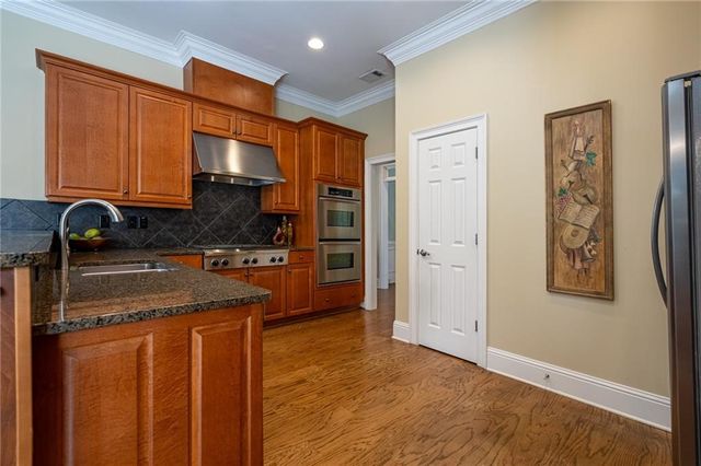 1176 Bluffhaven NE Way, Brookhaven, GA 30319