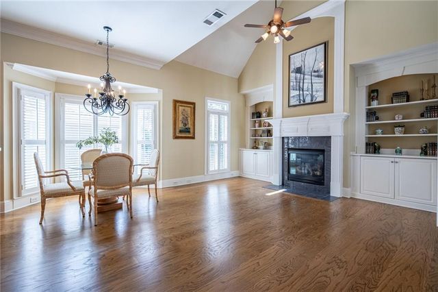 1176 Bluffhaven NE Way, Brookhaven, GA 30319