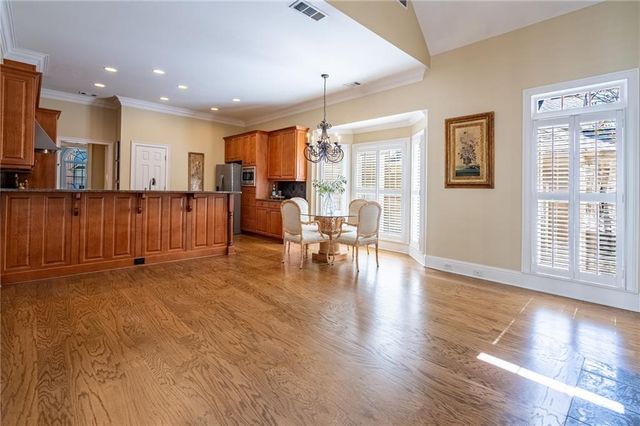 1176 Bluffhaven NE Way, Brookhaven, GA 30319