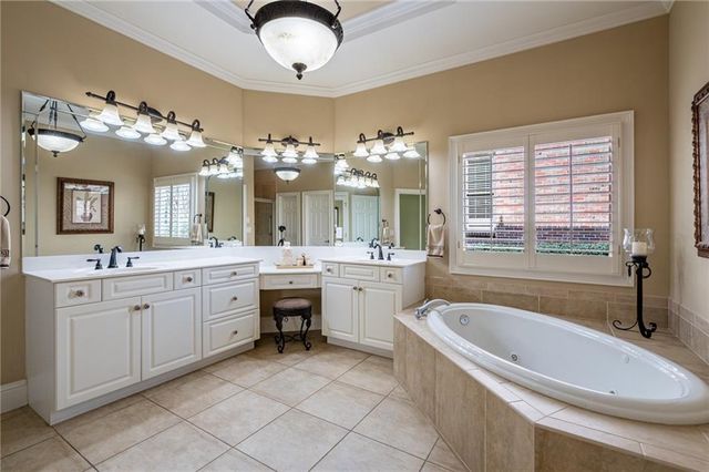 1176 Bluffhaven NE Way, Brookhaven, GA 30319