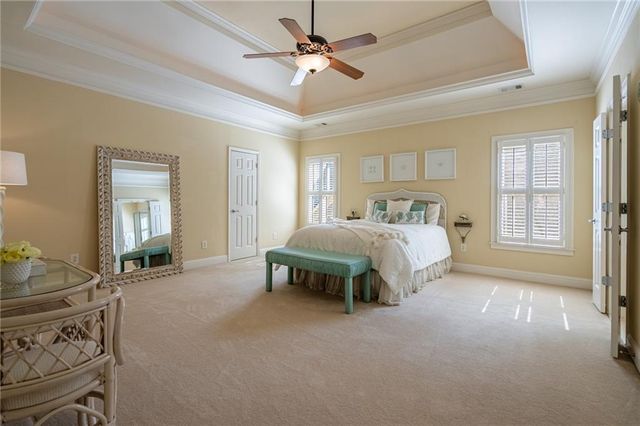 1176 Bluffhaven NE Way, Brookhaven, GA 30319