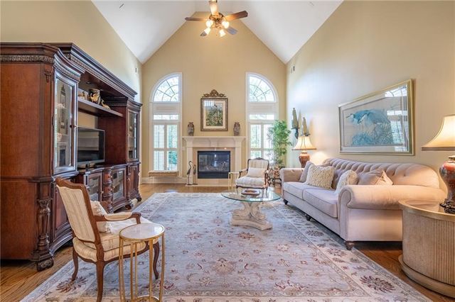 1176 Bluffhaven NE Way, Brookhaven, GA 30319