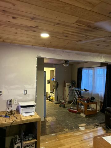 54252 N Ironwood Road, South Bend, IN 46635