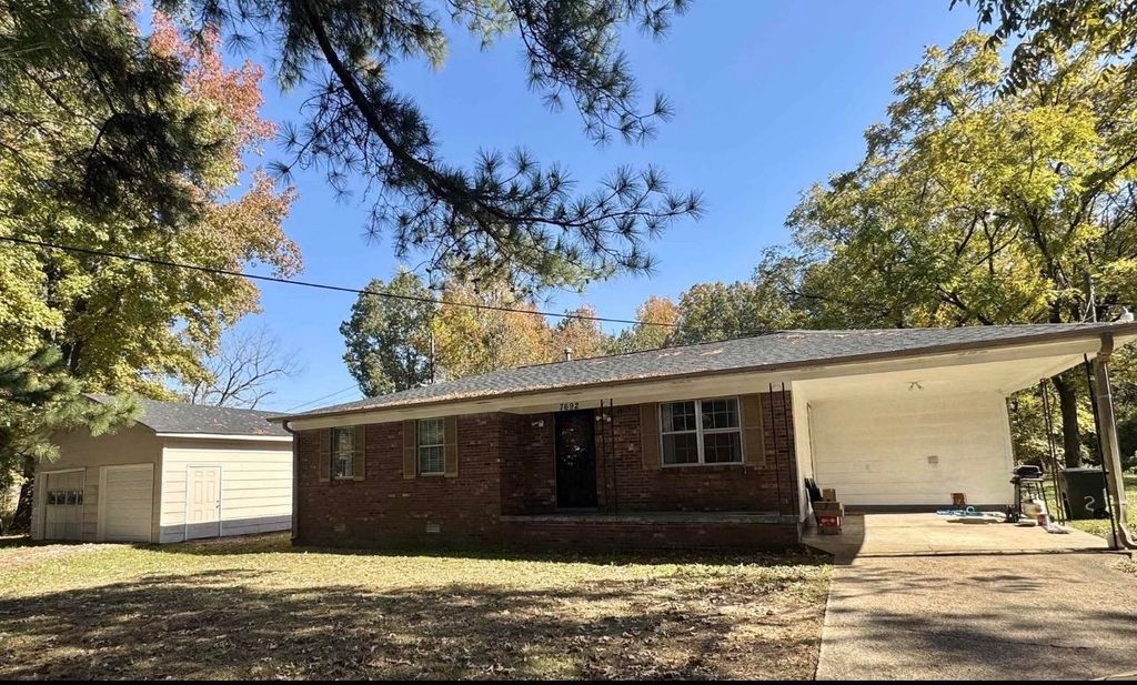 7692 CURRIE RD, Unincorporated, TN 38053