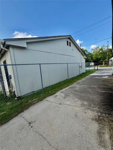 1919 Gregg Street, Houston, TX 77020