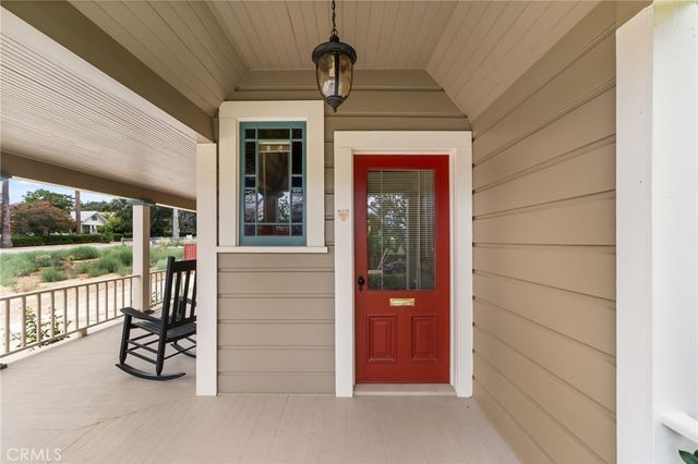 711 Chestnut, Redlands, CA 92373