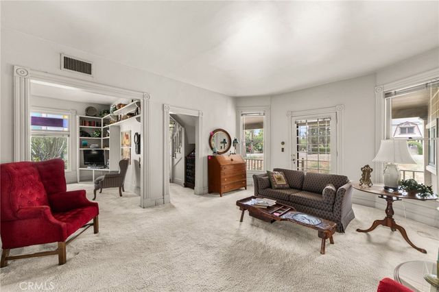 711 Chestnut, Redlands, CA 92373