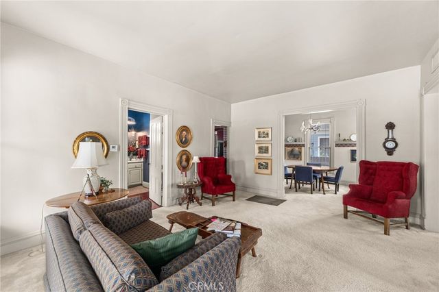 711 Chestnut, Redlands, CA 92373
