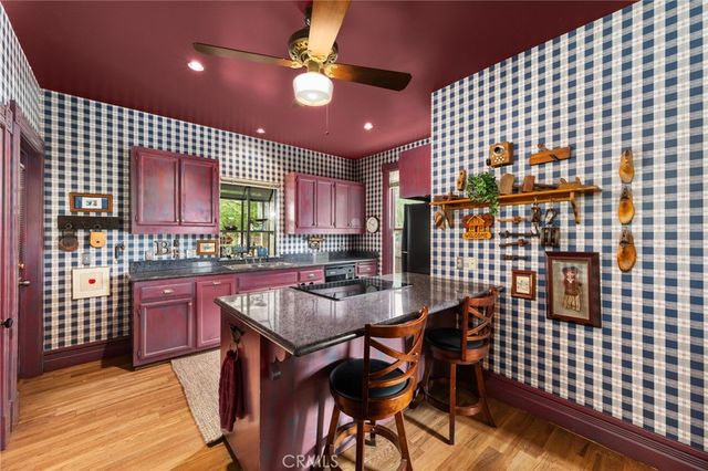 711 Chestnut, Redlands, CA 92373