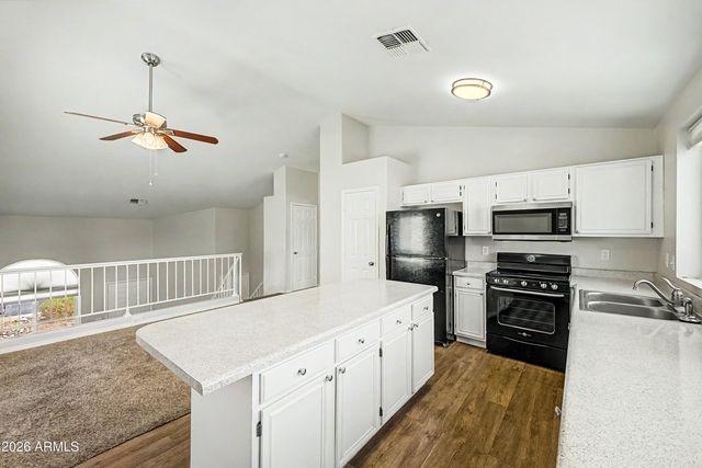 3134 E MCKELLIPS Road 221, Mesa, AZ 85213
