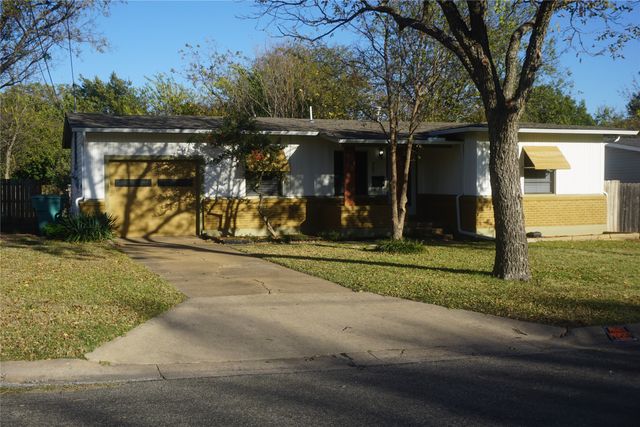 2121 N Hickory Street, Sherman, TX 75092