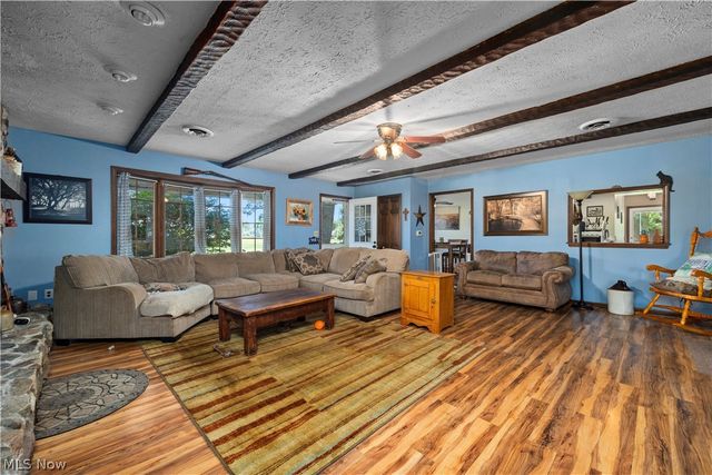 8134 Oberlin Road, Elyria, OH 44035