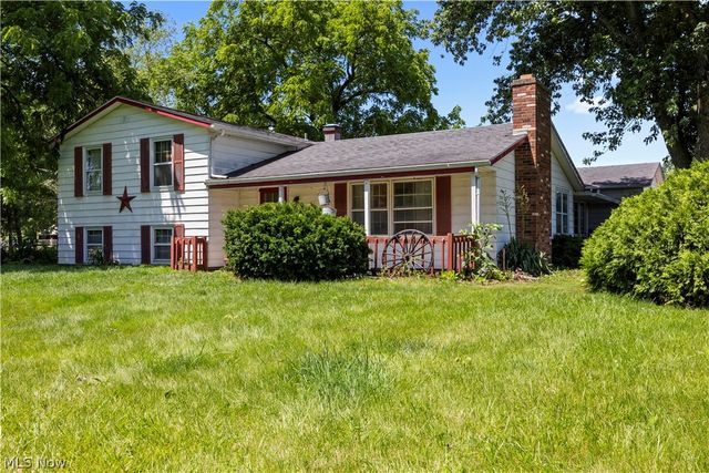 8134 Oberlin Road, Elyria, OH 44035