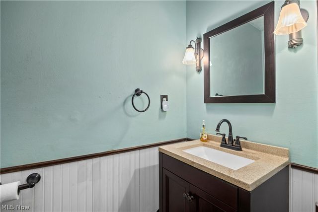 8134 Oberlin Road, Elyria, OH 44035