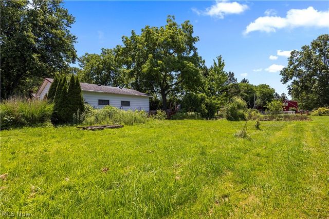 8134 Oberlin Road, Elyria, OH 44035