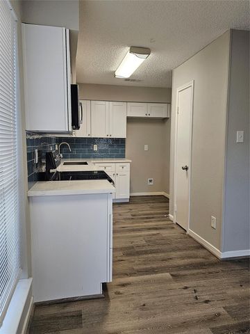 7887 Kendalia Drive, Houston, TX 77036