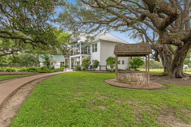 1007 Fm 390 E, Brenham, TX 77833