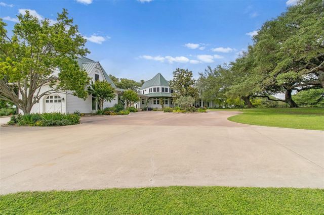 1007 Fm 390 E, Brenham, TX 77833