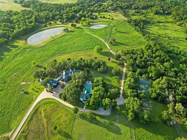 1007 Fm 390 E, Brenham, TX 77833