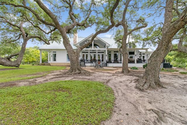 1007 Fm 390 E, Brenham, TX 77833