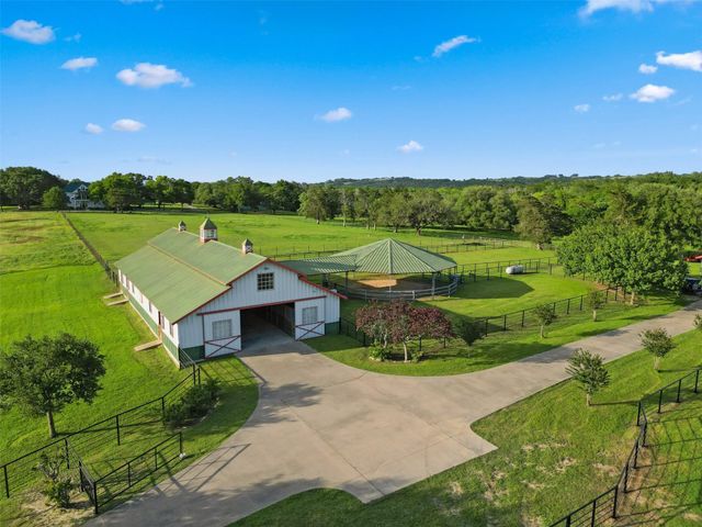 1007 Fm 390 E, Brenham, TX 77833