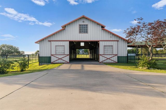 1007 Fm 390 E, Brenham, TX 77833