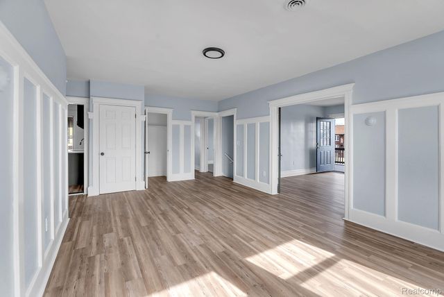 951 E Grand Boulevard, Detroit, MI 48207