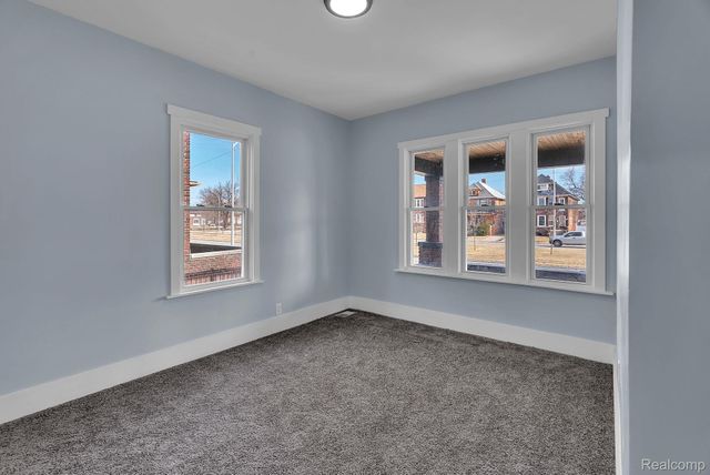 951 E Grand Boulevard, Detroit, MI 48207