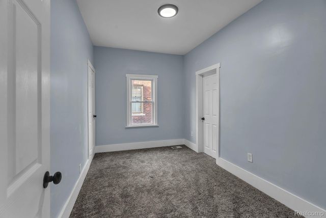 951 E Grand Boulevard, Detroit, MI 48207